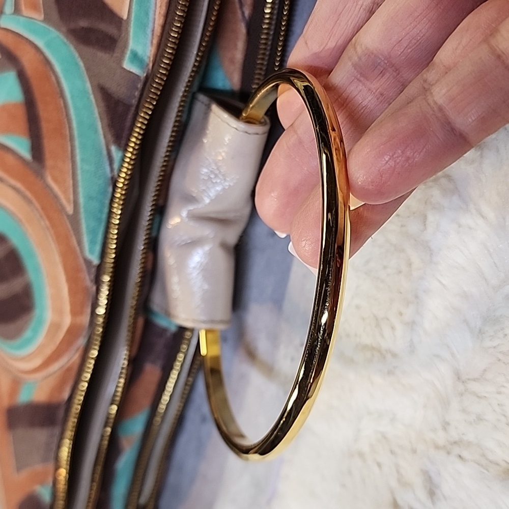 VERSACE HANDBAG RARE - Picture 8 of 15